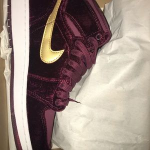Air Jordan 1 Heiress Retro